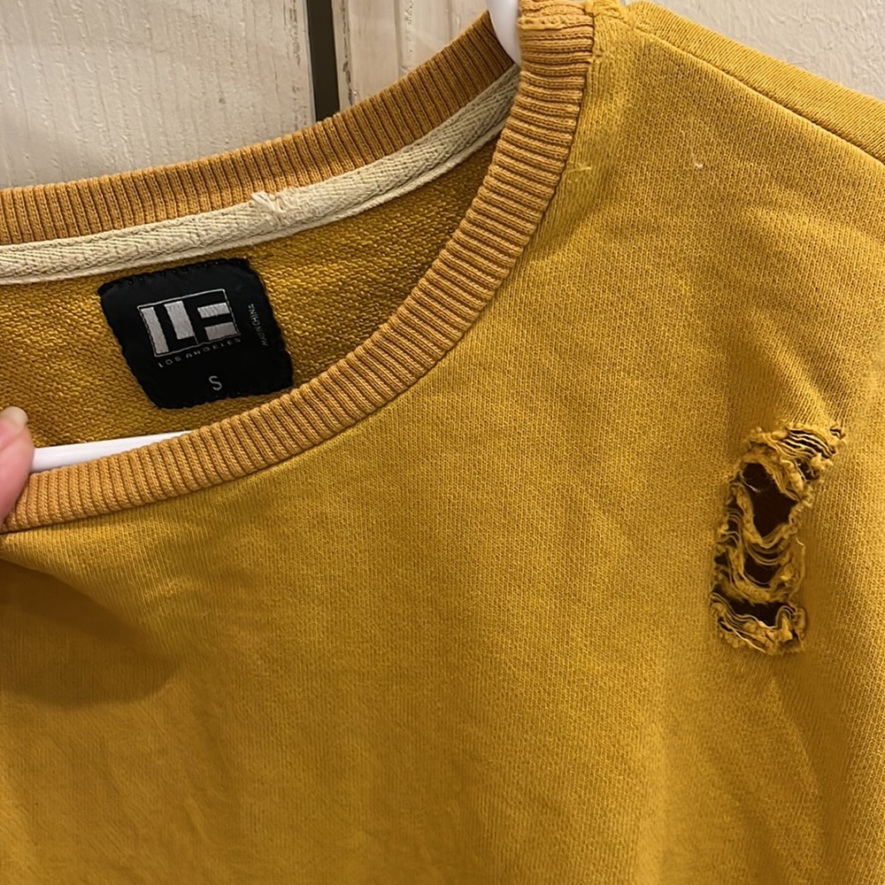 LF crew neck mustard color sweatshirt. Size small - Picture 2 of 5